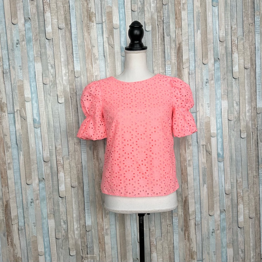 Lilly Pulitzer XXS XS Shaila Puff Sleeve Eyelet Blouse Top Bright Neon Pink‎ - Picture 2 of 14